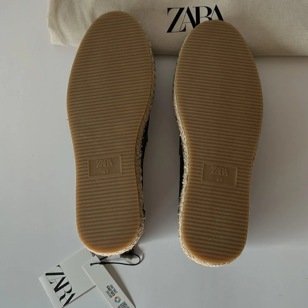 Zara  Men’s Green Espadrilles Size 9